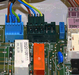 vl ecotec plus 637 system hep.con.pump on pcb.gif